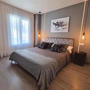 Emerald - Spacious Modern 2 Bedroom Benalmádena